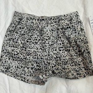 NWT Girl's Old Navy Running Shorts size medium (8)